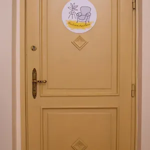 Apartman Theatroom, Eger